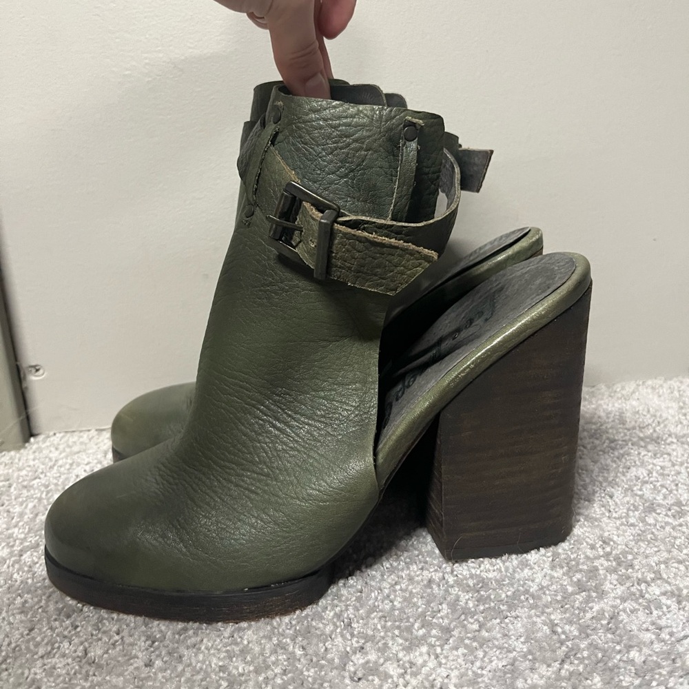 Free People Olive Green Leather Shooties